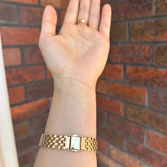 Panthere Classic Rectangle Gold Crystal Watch - Picture 8 of 17